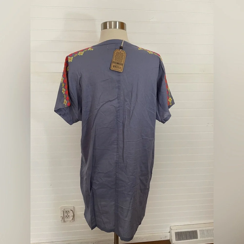 Natural Life Boho Blue Embroidered Shift Dress NWT Size Medium 100% Cotton - Picture 7 of 8